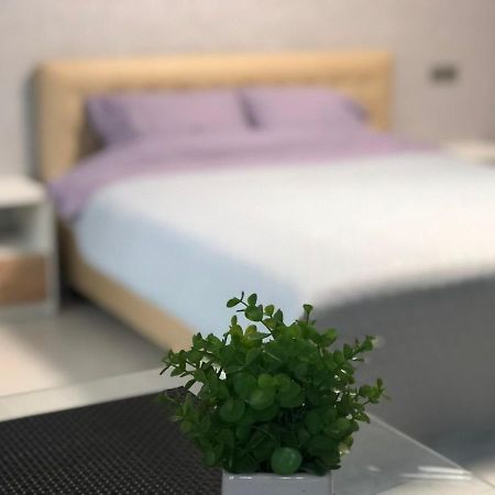 Apartcenter Апартаменты Lux В Центре Ярослава Мудрого Krivoy Rog Luaran gambar
