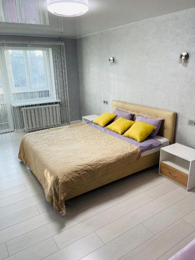Apartcenter Апартаменты Lux В Центре Ярослава Мудрого Krivoy Rog Luaran gambar